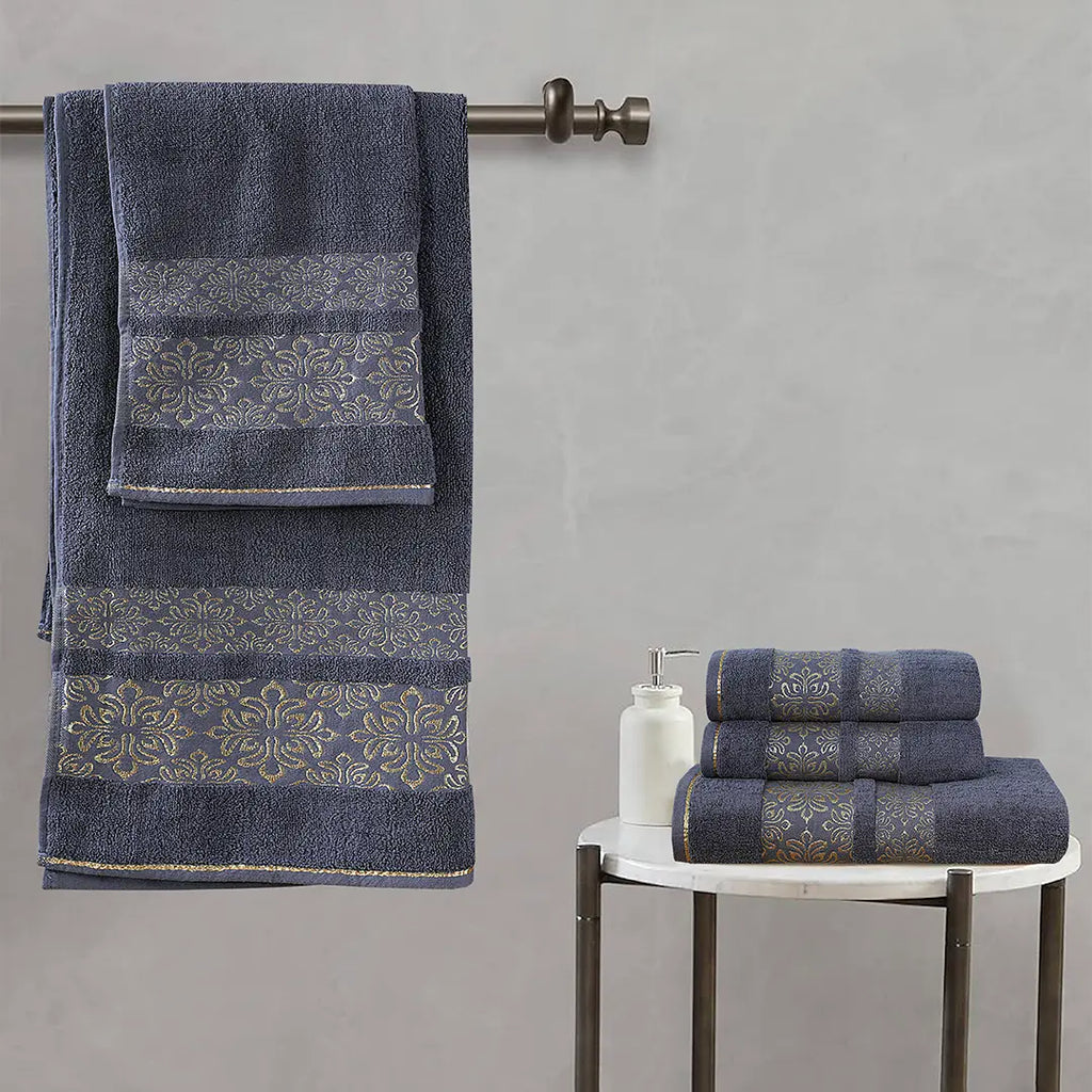 Gray Flower - 3-Pcs Jacquard Towel Set