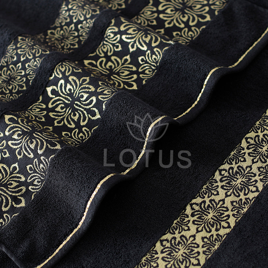 Jet Black Flower - Jacquard Bath Towel