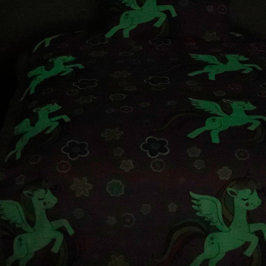 Purple Unicorn Dream - Cartoon Bed sheet ( Glow in Dark)
