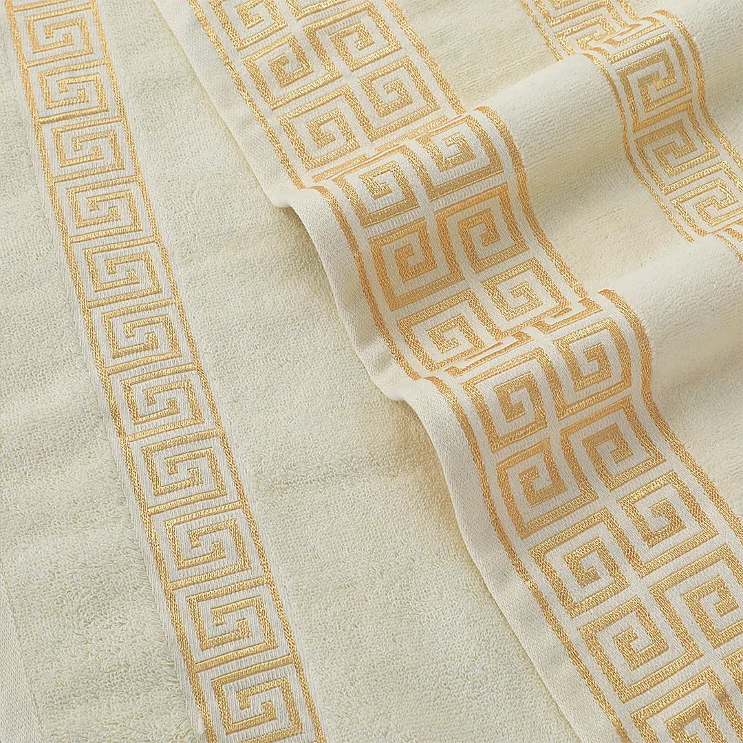 Cream Versatile - 3 - Pcs Jacquard Towel Set - Lotus
