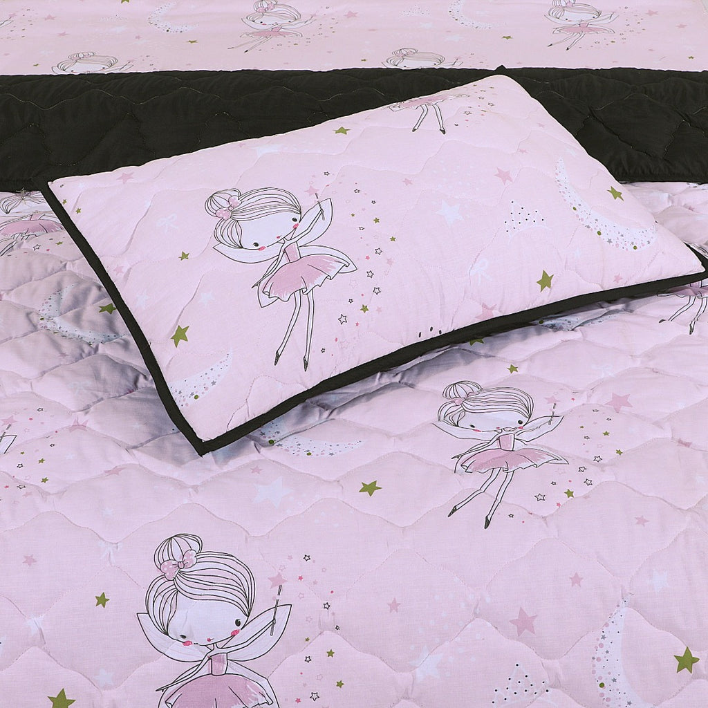 Cartoon Character Summer Comforter Star & Moon-30158