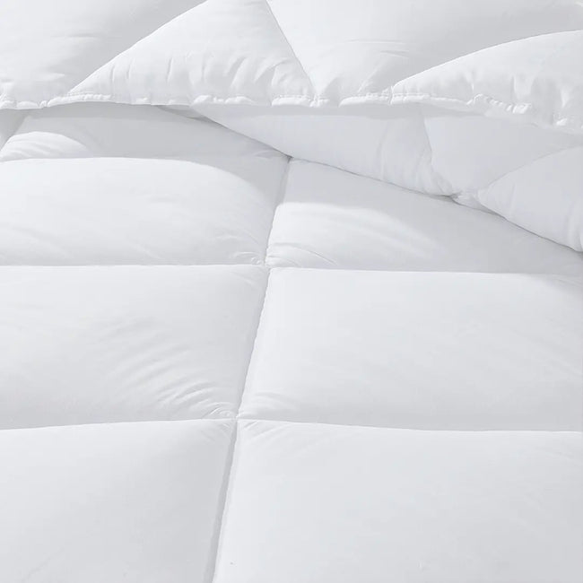 White Warm Quilt Main Image