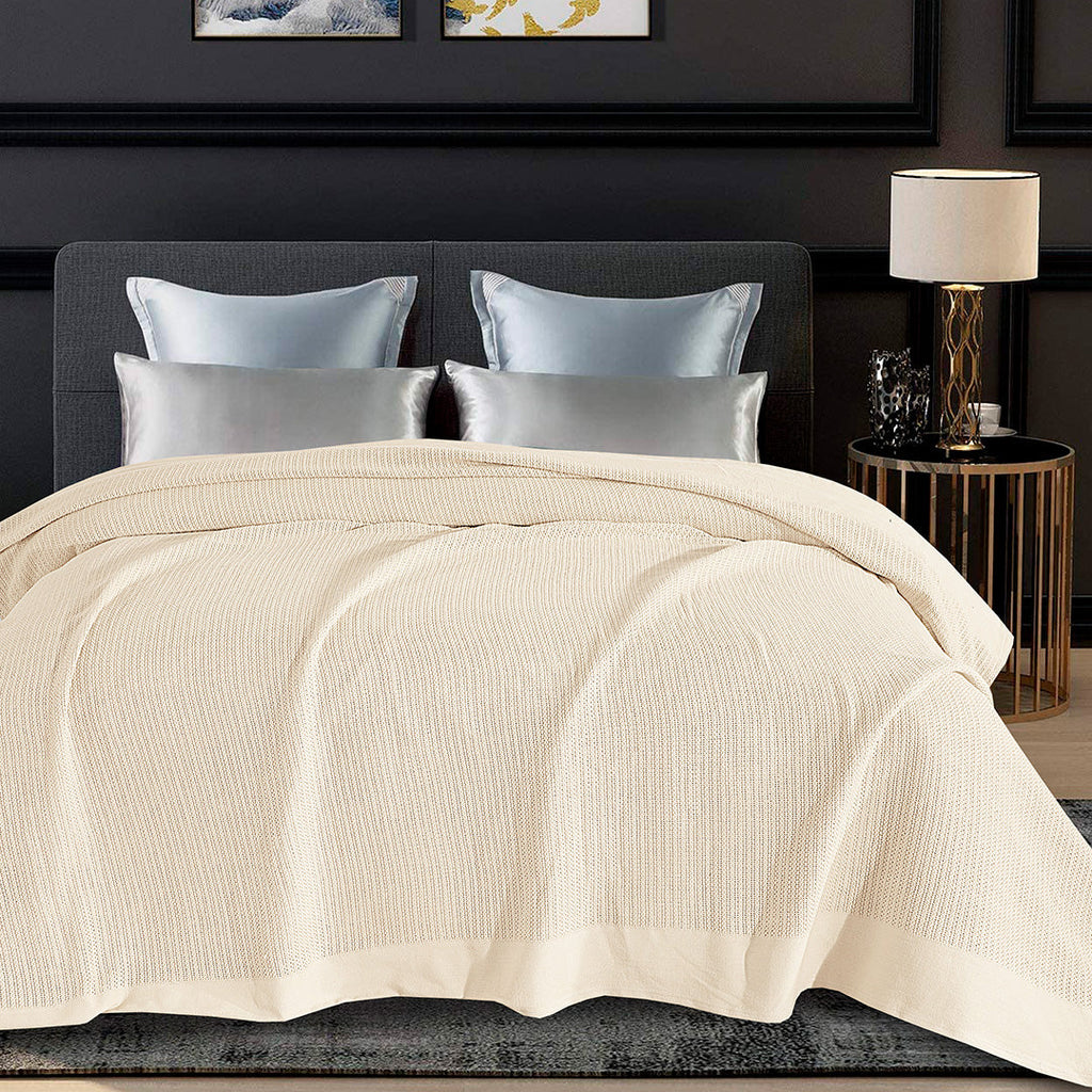 Cellular AC Blanket Off White