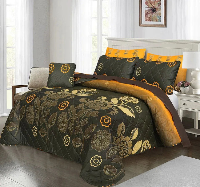 Golden Bloom - Summer Comforter Set Hover Image
