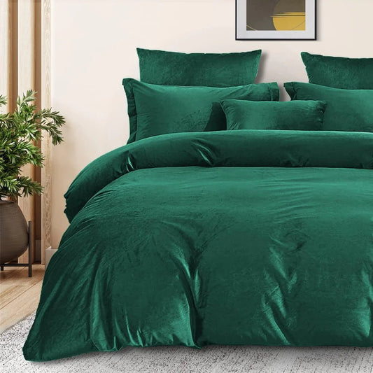 8 Pcs Velvet Quilt Cover Set Green RFS - 40282 - Lotus