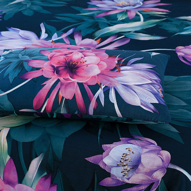 Lotus Flower - Panel Bed Sheet Set Queen Main Image