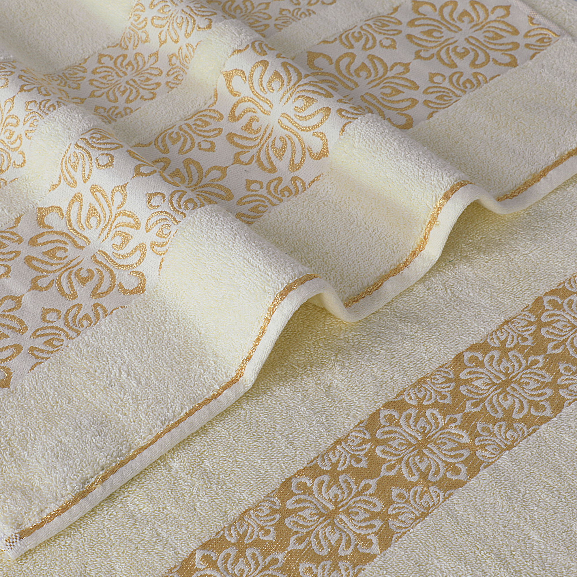 Cream Flower - 3-Pcs Jacquard Towel Set