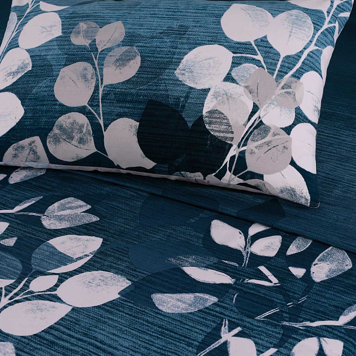 2 Pcs Single Size Easy Care Bedsheet - Oceanic Patterns
