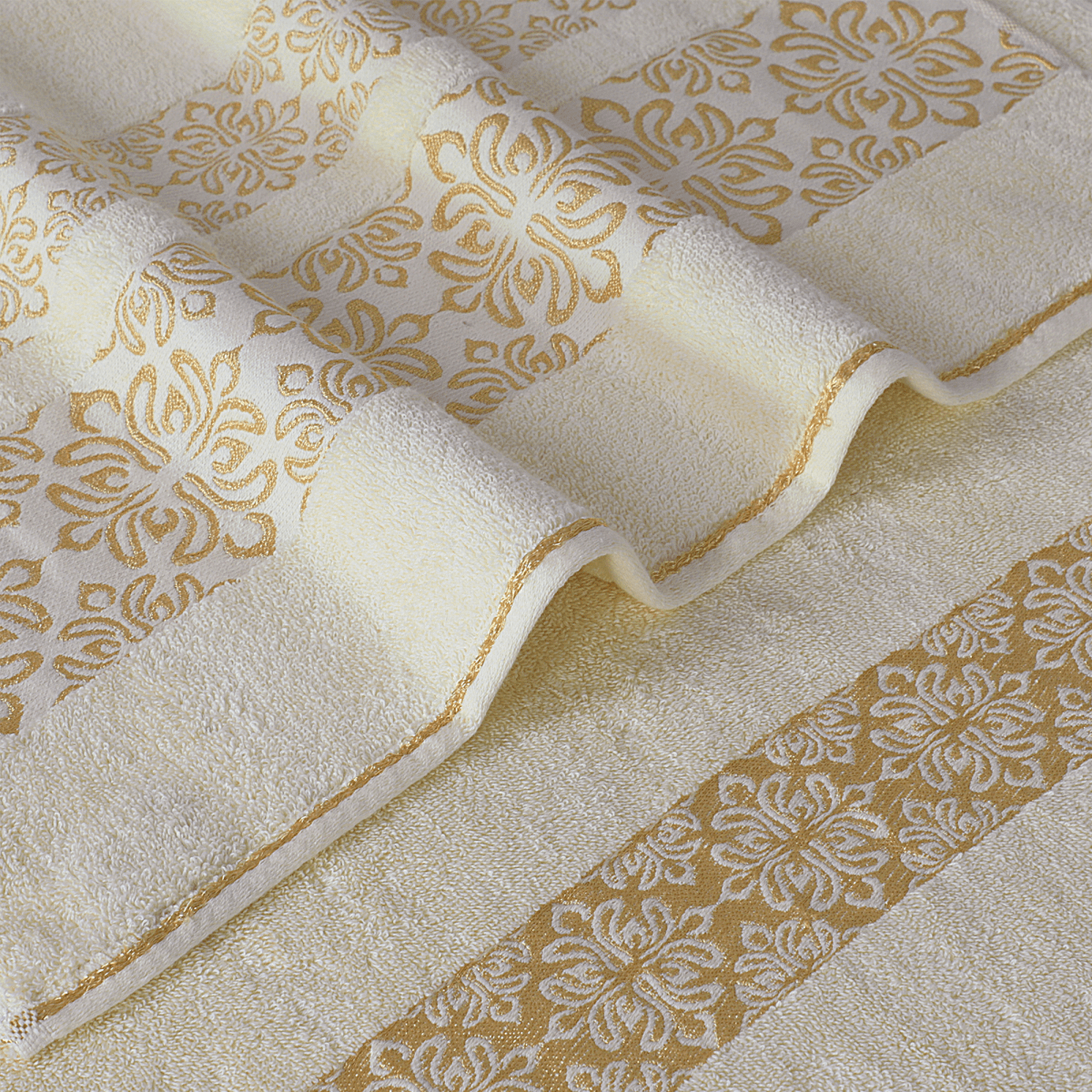 Cream Flower - 3 - Pcs Jacquard Towel Set - Lotus