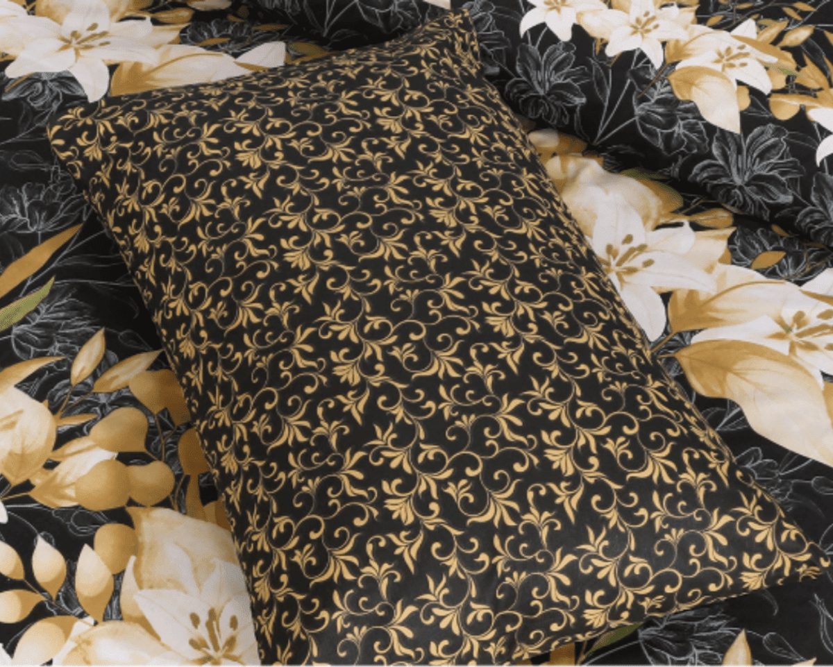 Golden Leafy Floral - Bed Sheet Set - Lotus