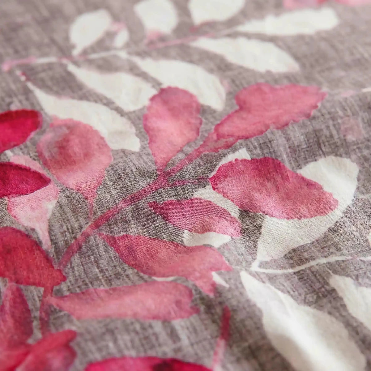 Ultra Soft Bed Sheet Set – Petal, King Size, 3 Pc - Lotus