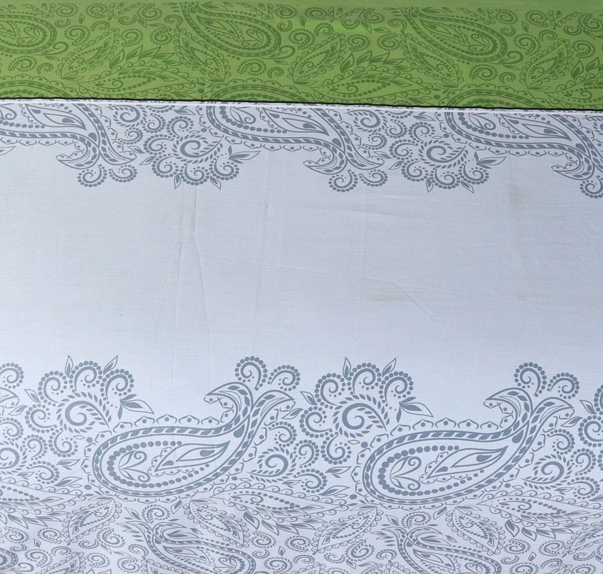 Cotton Sateen Bed Sheet Green Paisley King-30120