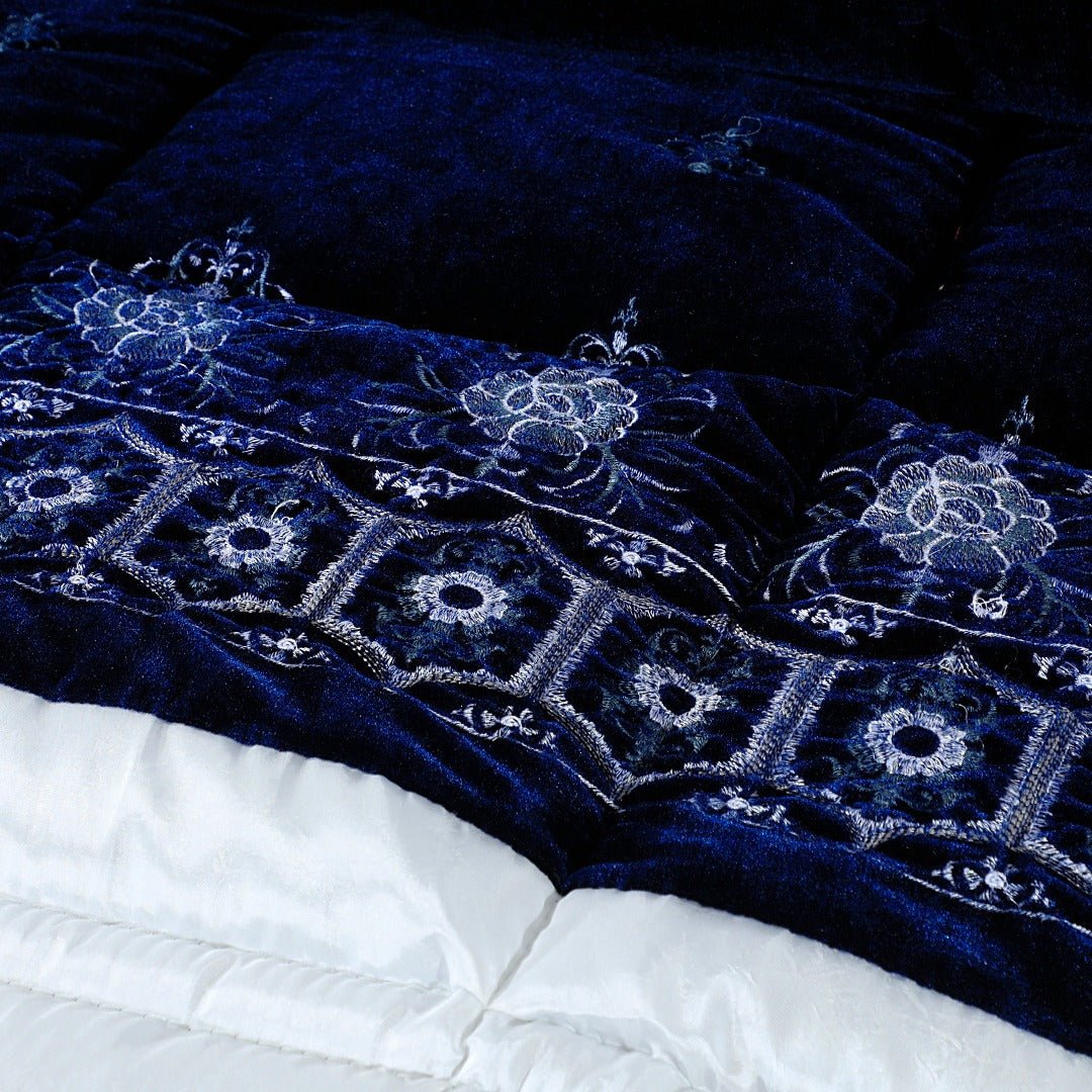 Bridal Comforter Set Velvet Silk Navy & White - 40195 - Lotus